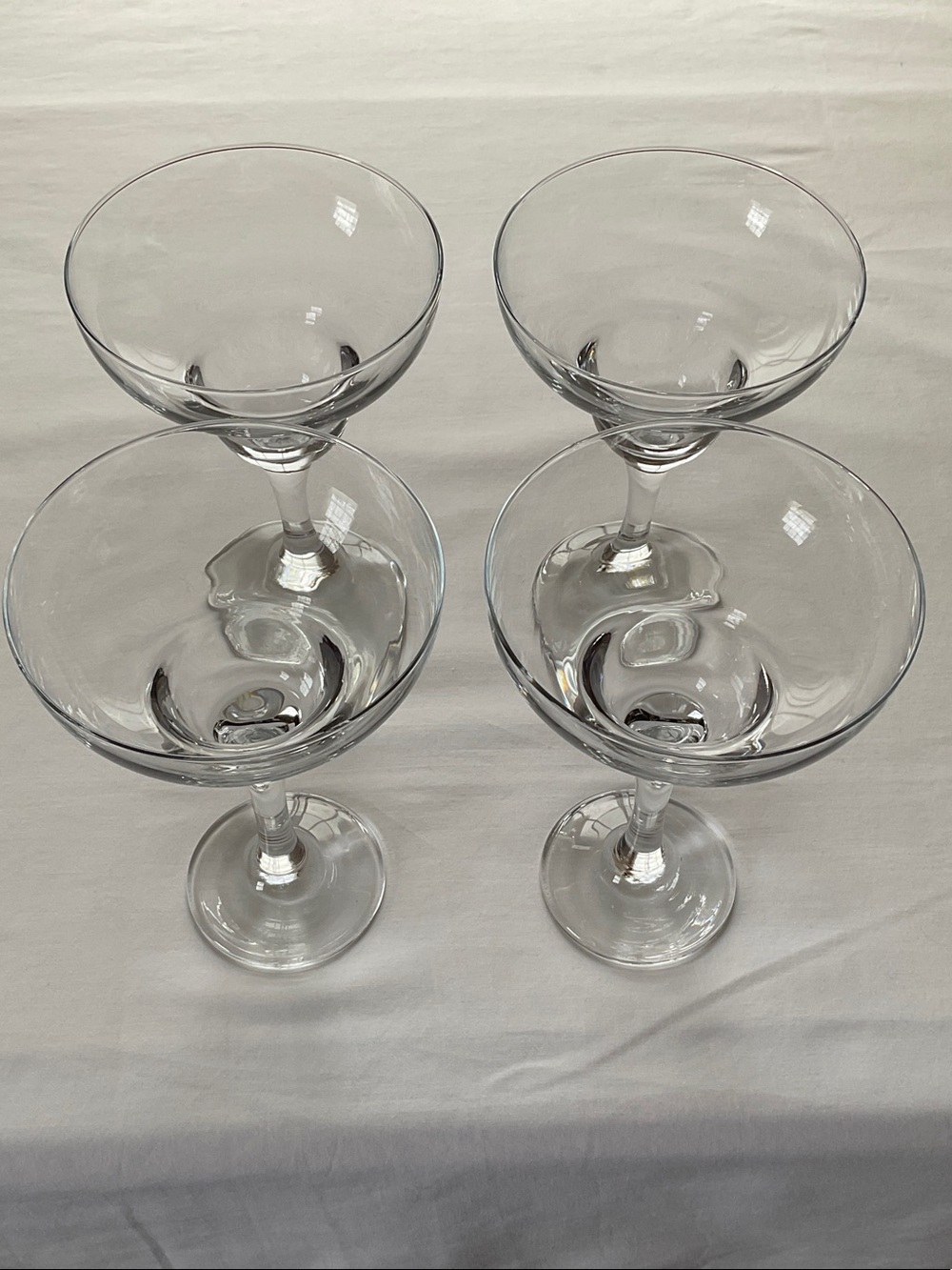 Set of 4 Clear Glass Margarita glasses 8 Ounces